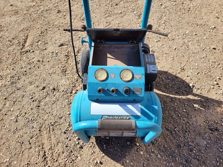 3hp-3.2-gallon-air-compressor-image-6