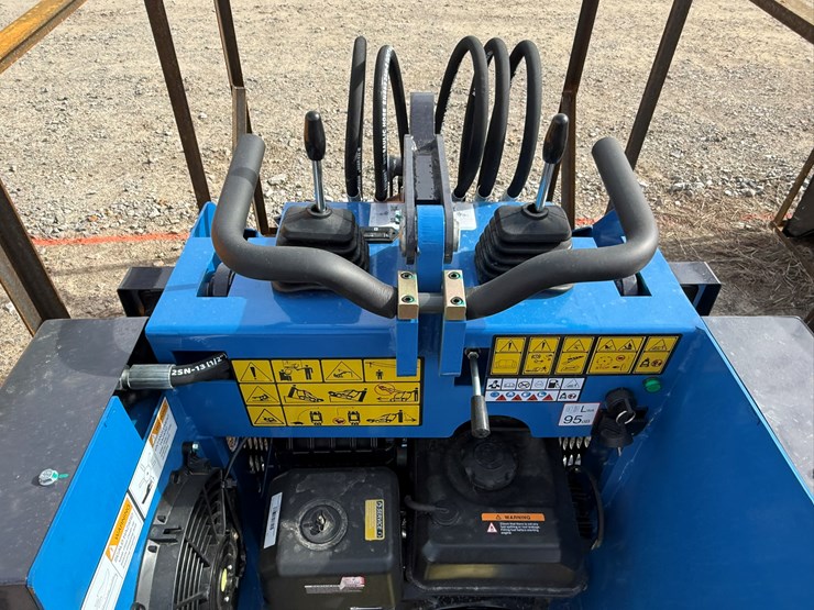 #98-•-unused-agt-mx-mrw14-stand-on-skid-steer-loader-mxmrw142025000743-inv#-35085-image-13