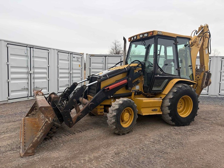 caterpillar-420d-it-image-1