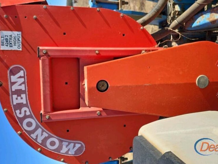 monosem-6-row-twin-planter-w/-seed-monitor-image-18