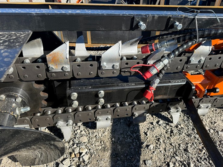 #2026-•-unused-mower-king-ecssct72-skid-steer-trencher-ecssct7225111502cinv#-35717-image-6