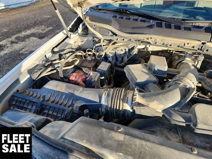 2021-ford-f350-image-18