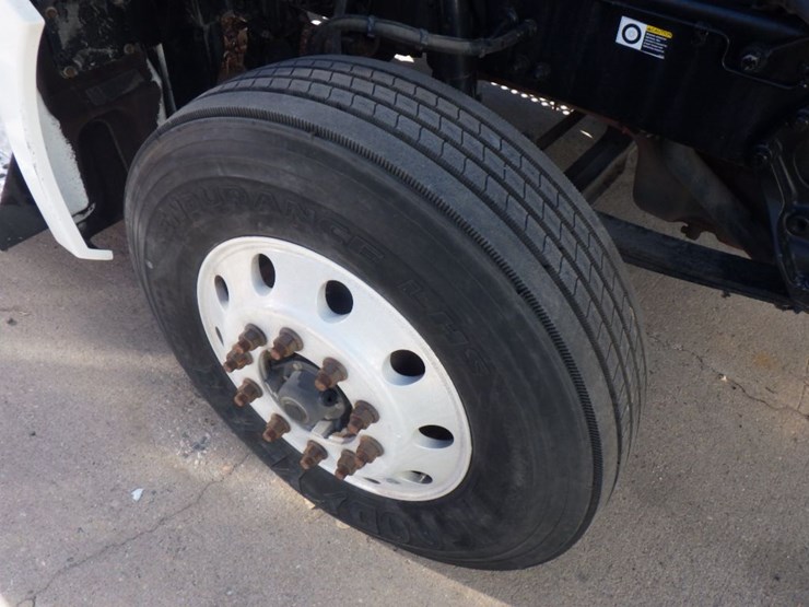 2016-kenworth-t880-image-22