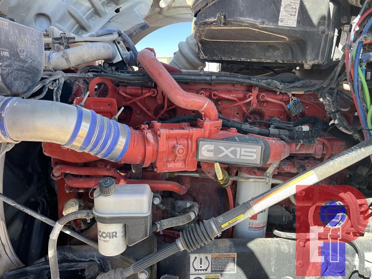 2024-kenworth-t880-image-6