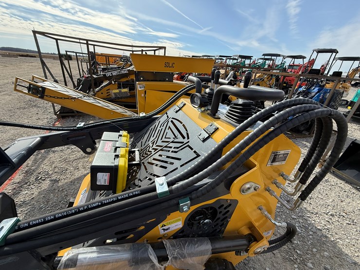 #87-•-unused-sdlanch-sdl60-stand-on-skid-steer-loader-a2510206404-inv#-35040-image-8