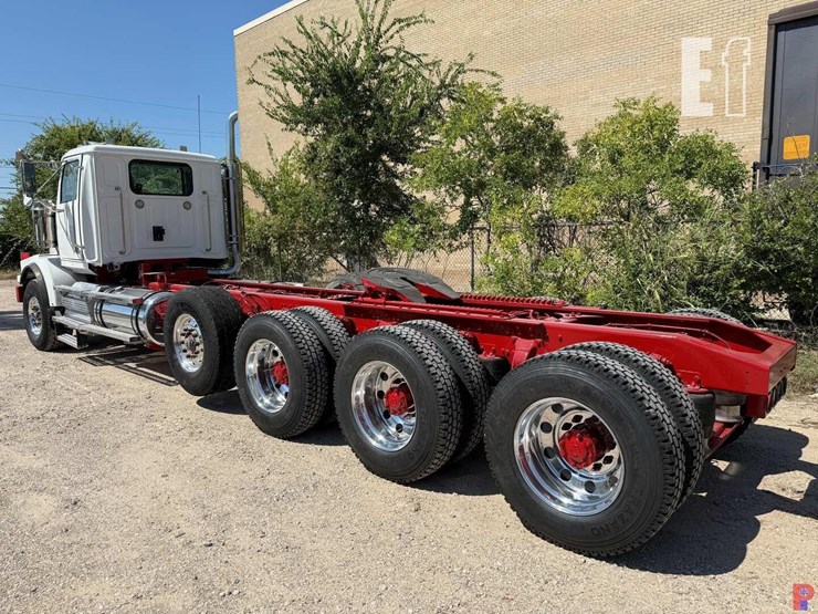 2012-western-star-4900-image-2