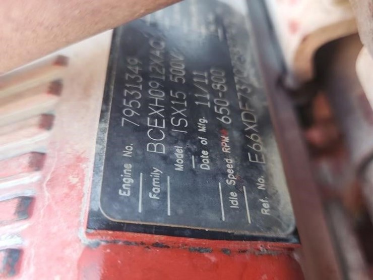 2012-kenworth-t800-image-18