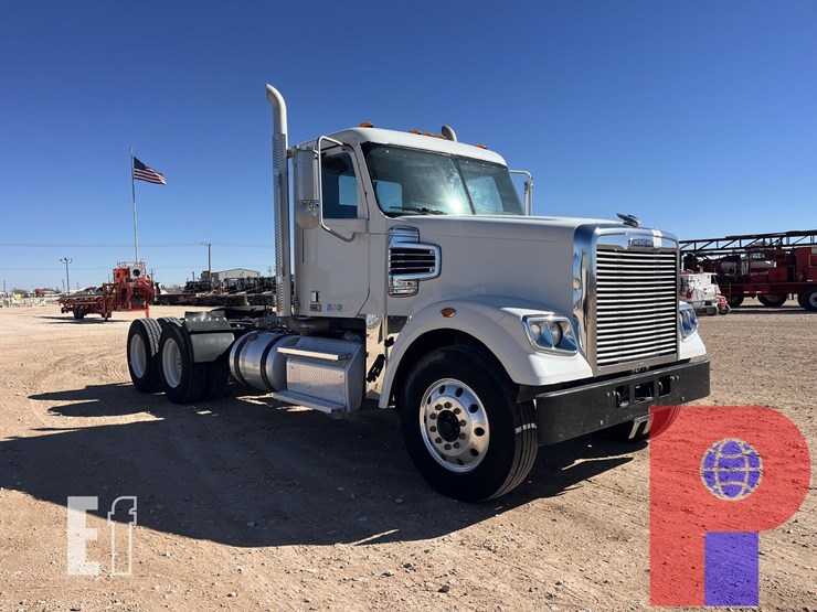 2021-freightliner-coronado-122-sd-image-11