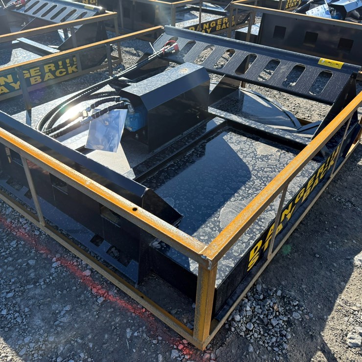 #2042 • Unused Mower King SSRC 6' Skid Steer Brush Cutter SSRC25111503CINV# 35733