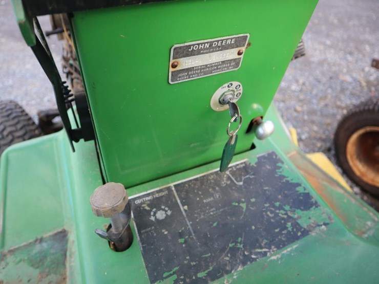 john-deere-214-image-17