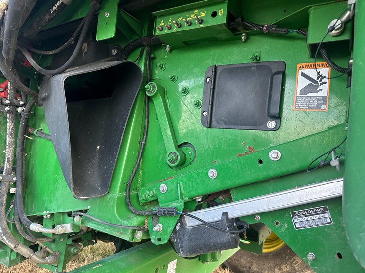 2018-john-deere-s780-image-46