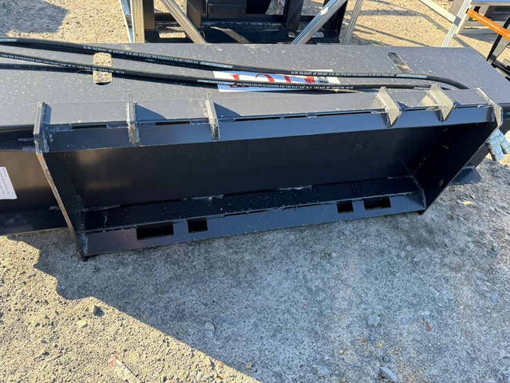 #2063-•-unused-jct-6'-skid-steer-rotary-cutterinv#-35986-image-9