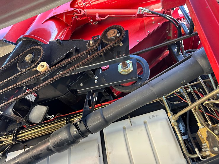 #35797-•-2011-case-7120-combine-image-50