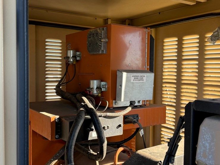 2007-john-deere-4024t-image-21