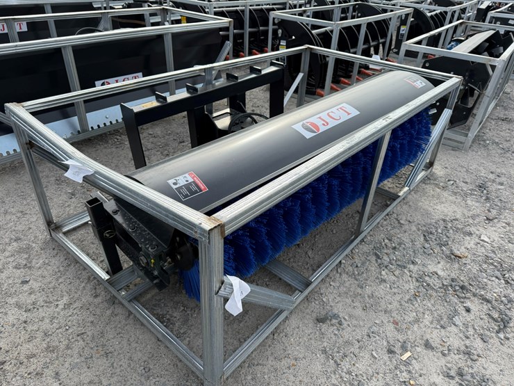 #2088-•-unused-jct-6'-skid-steer-sweeperinv#-36034-image-4