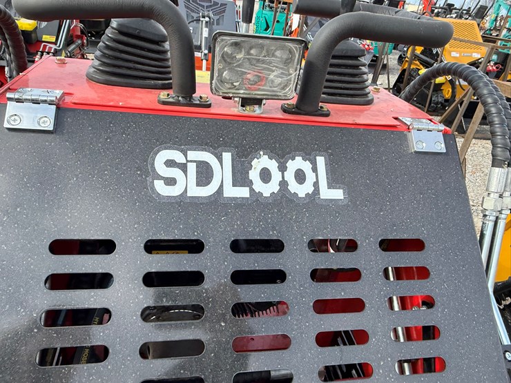 #95-•-unused-sdlool-sl380-stand-on-tracked-loader-360tj251161-inv#-36228-image-12
