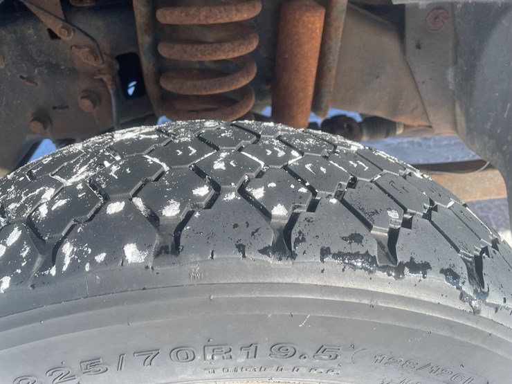 2009-ford-f450-image-13