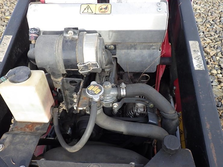 2014-toro-dingo-tx-525-skid-steer-tracked-loader-image-10