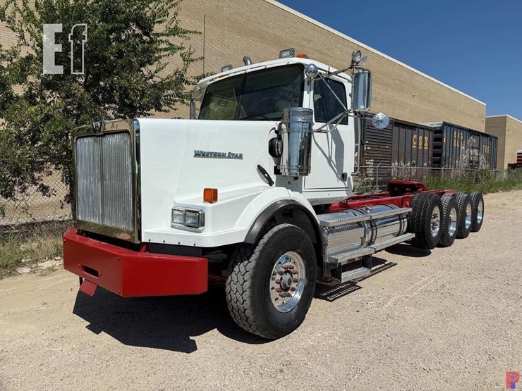 2012-western-star-4900-image-1