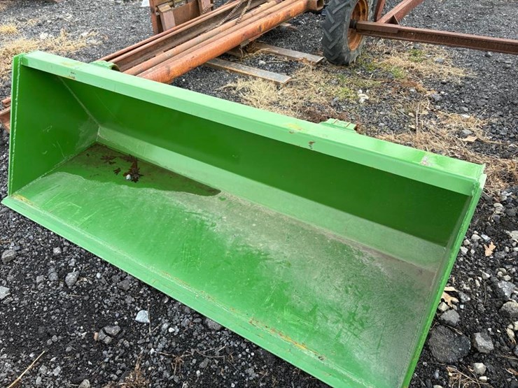 (new)-john-deere-kivel-72in-bucket-image-1