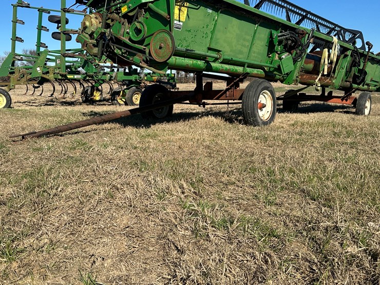 #35246-•-26'-header-trailer-image-1