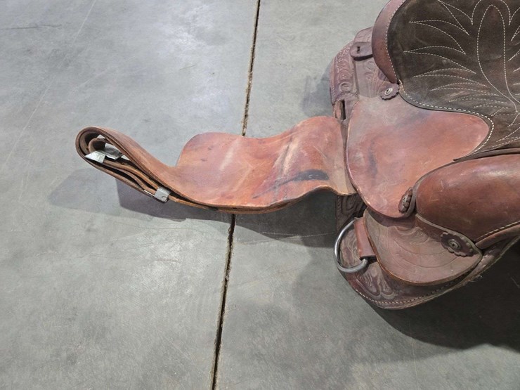 roping-saddle-image-6