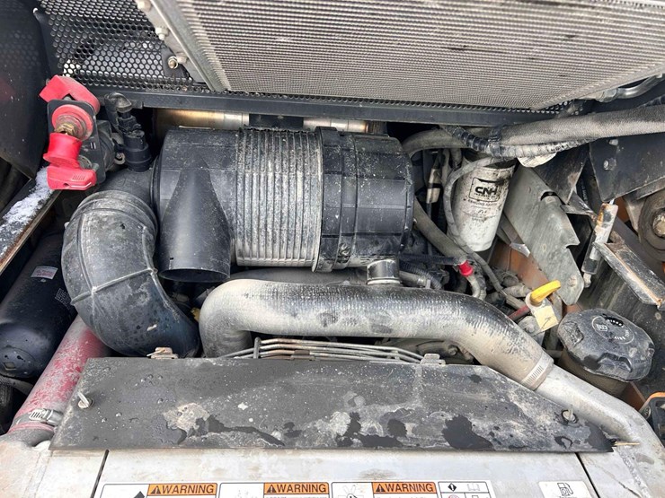 2021-case-tv450b-image-16