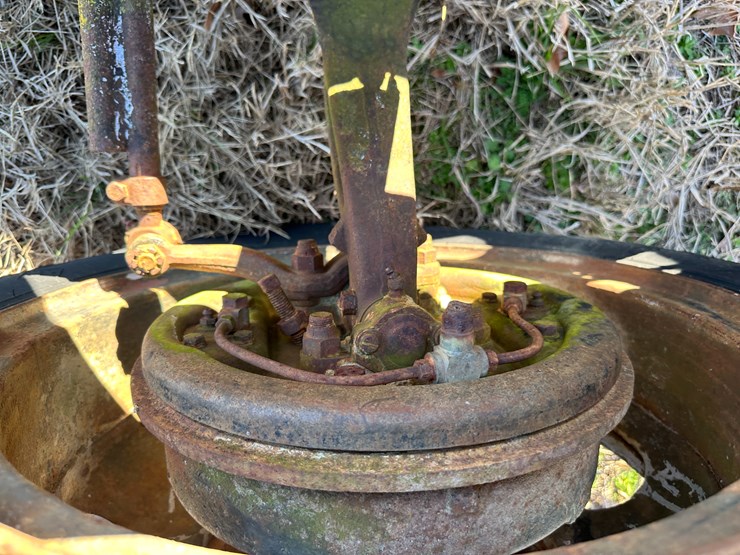 #35823-•-~1,000-gallon-fuel-wagon-image-9