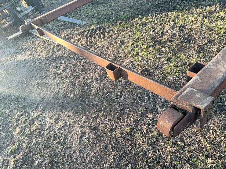 donahue-trailer-image-8