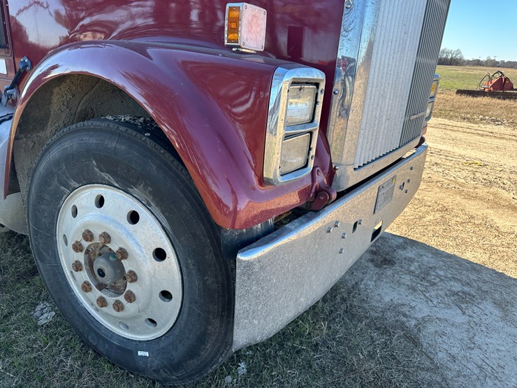 1997-caterpillar-10-image-39