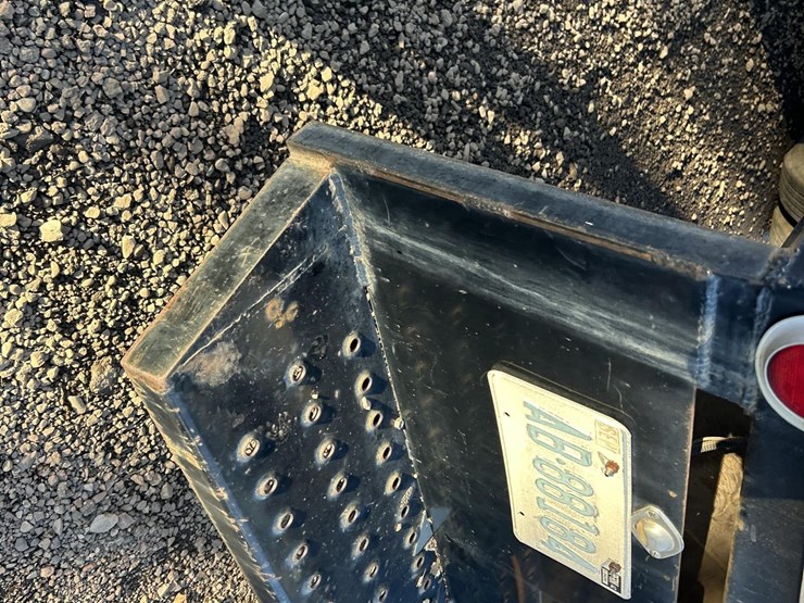 2000-isuzu-ftr-image-12