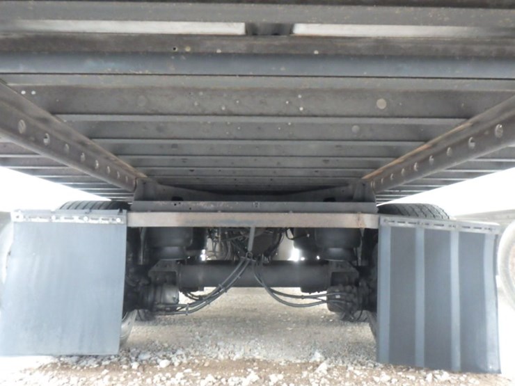 2016-utility-3000r-image-13