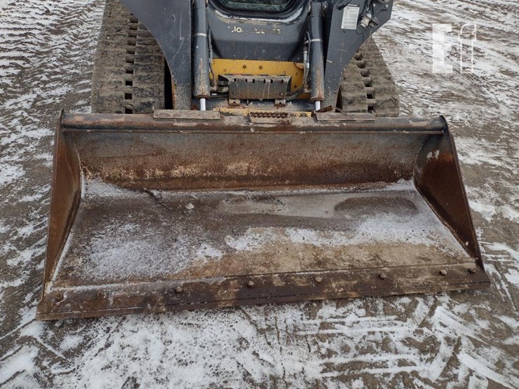 2021-deere-325g-image-16