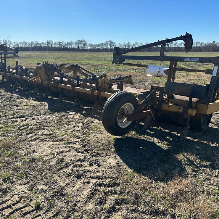 #35265 • Brandt HR32 12R30" Hipper Roller