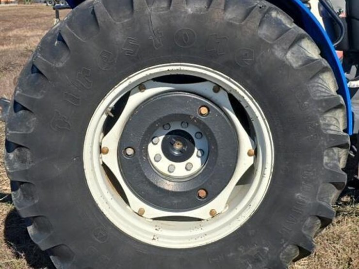 2007-new-holland-tn85a-image-7