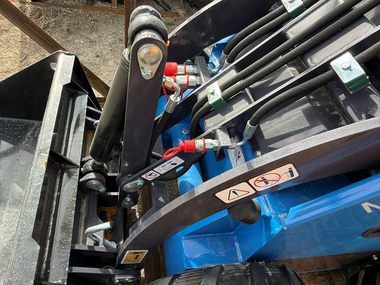 #98-•-unused-agt-mx-mrw14-stand-on-skid-steer-loader-mxmrw142025000743-inv#-35085-image-17