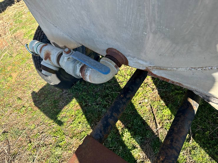 #35822-•-~1,000-gallon-fuel-wagon-image-30