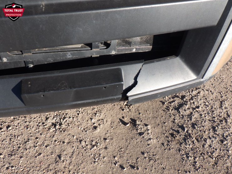 2023-volvo-vnl-760-image-4