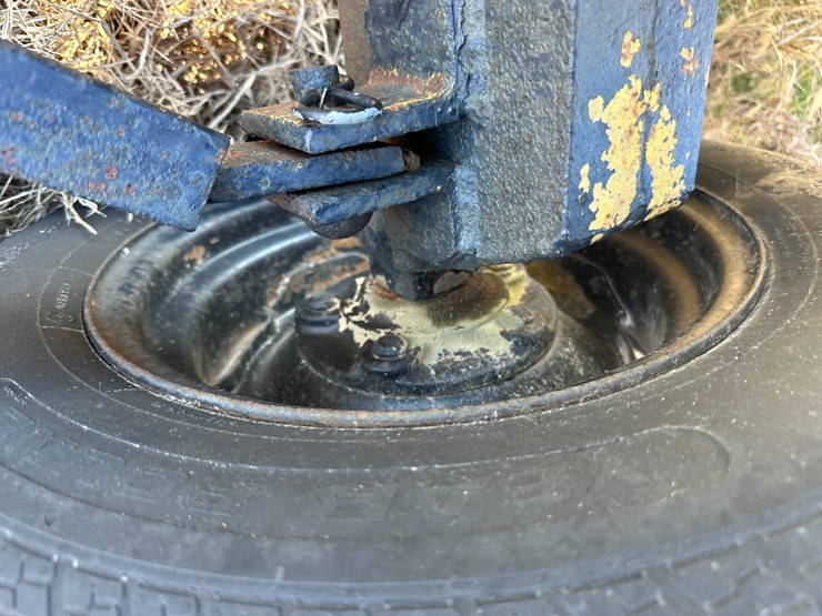 #35822-•-~1,000-gallon-fuel-wagon-image-9