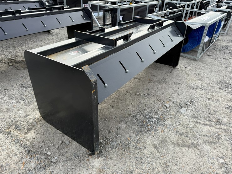 #2095-•-unused-jct-7'-skid-steer-pusher-boxinv#-36008-image-4