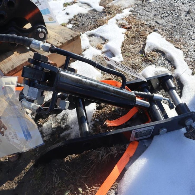 SDLANCH Hyd Thumb Grapple