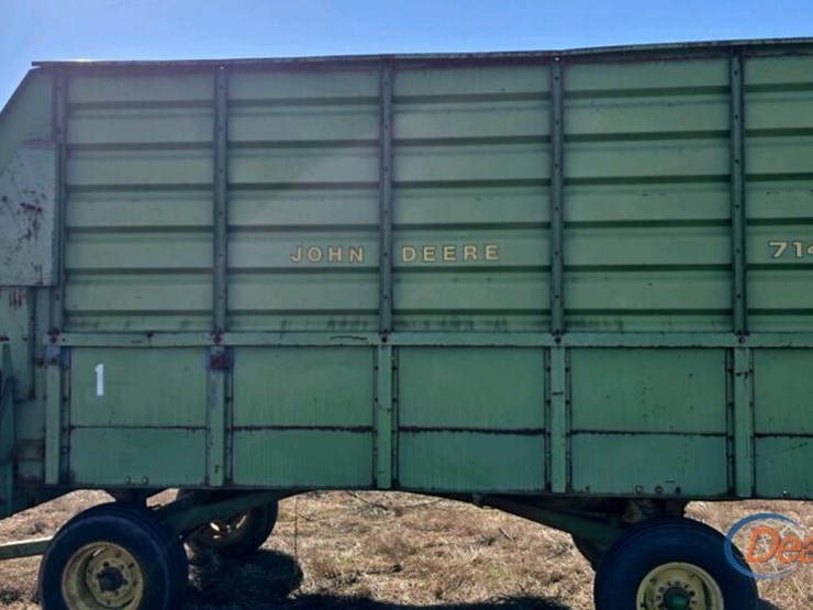 john-deere-714a-image-12