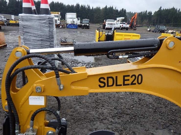 2025-sdlanch-sdle20-hydraulic-excavator-image-7
