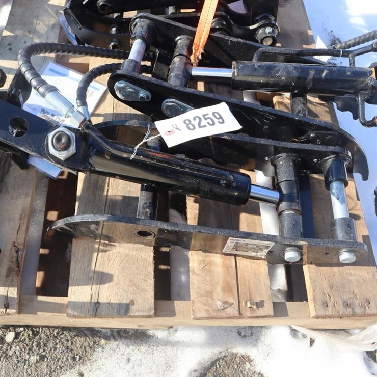 SDLANCH Hyd Thumb Grapple