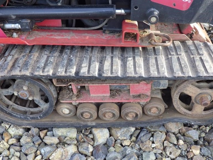 2014-toro-dingo-tx-525-skid-steer-tracked-loader-image-17