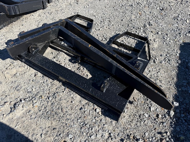 #22785-•-unused-agt-isocpf48-6600-ff-48"-wheel-loader-forks-image-2