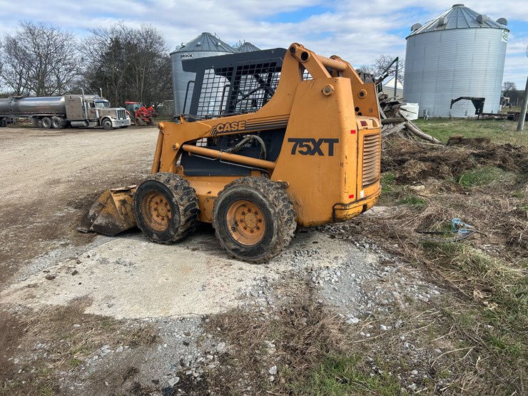 2000-case-75-xt-image-2