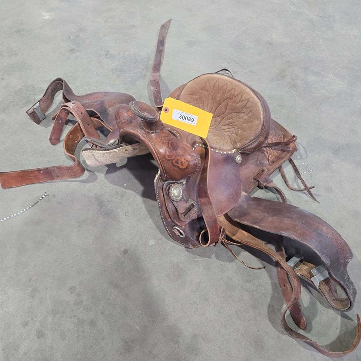 Old Saddle No Stirrup