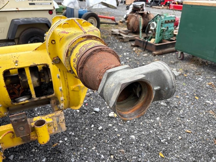 vm-sun-6105t-6-cylinder-diesel-engine-image-4