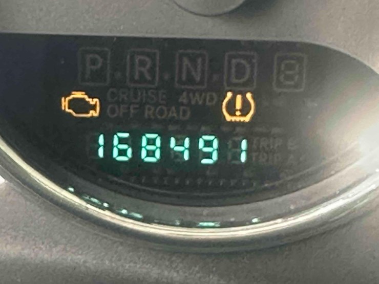 2013-jeep-wrangler-sport-image-19